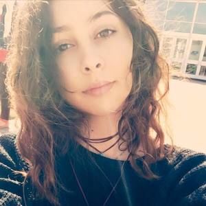 Meet your Posher, Julie